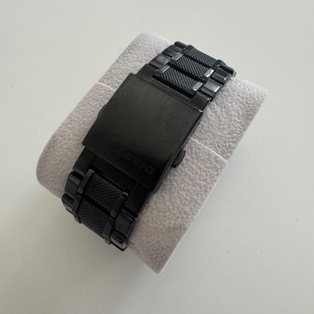 Diesel men’s Watch black - Picture 2 of 2